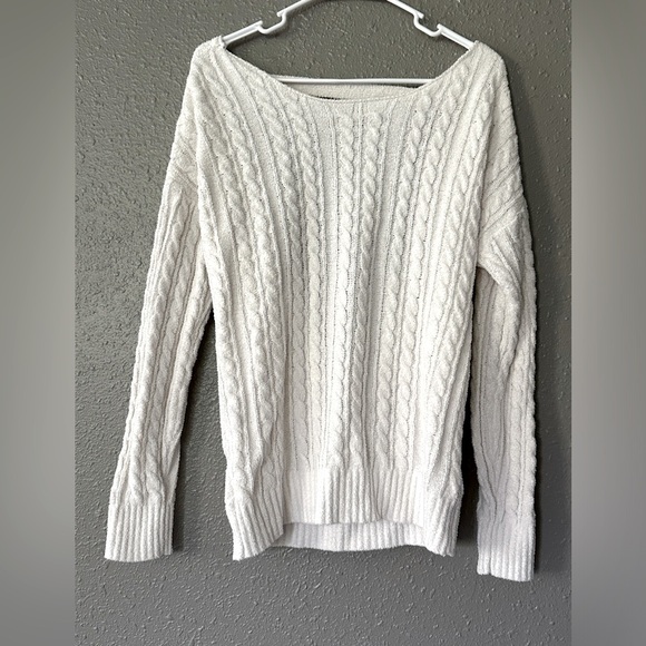 Buckle Black Ivory White Open Back Long sleeve Polyester Crew Neck Sweater Top - Picture 1 of 10